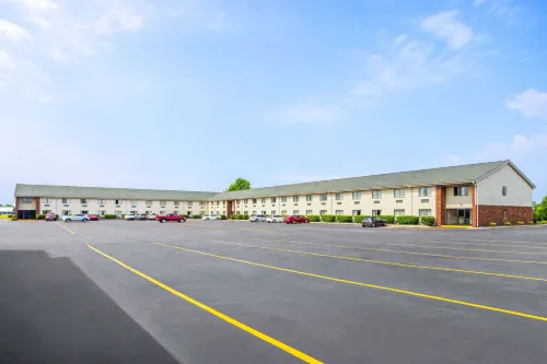 Super 8 by Wyndham Henrietta/Rochester Area Exterior Photos