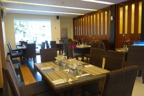 Grand Cordela Hotel AS Putra Kuningan Makanan Photos