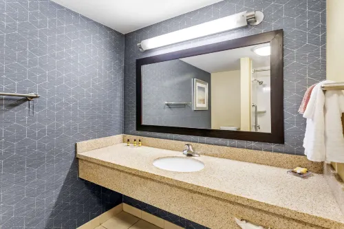Best Western Plus Provo University Inn Rooms Photos