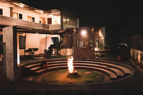 Saung Balibu Hotel Allmänna utrymmen Photos