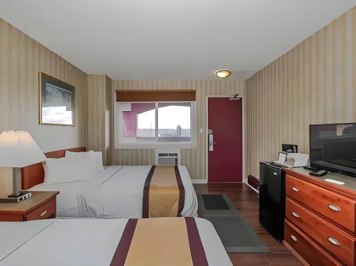 Canadas Best Value Inn Chinook Station Photos
