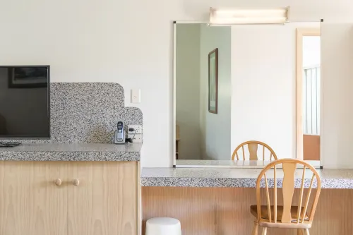 Presidential Motel Rooms Photos