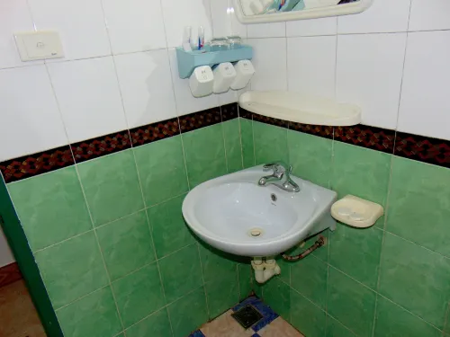 Khách sạn Alex Hạ Long Phòng Photos