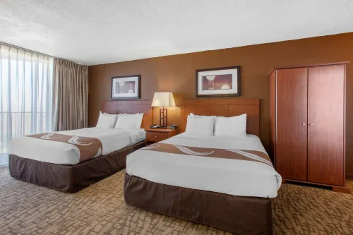 Quality Inn View of Lake Powell - Page Photos