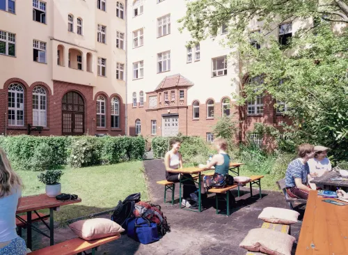 Three Little Pigs Hostel - Your Berlin Castle Öffentliche Flächen Photos