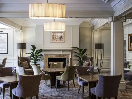 Castle Hotel Windsor Public Areas Photos