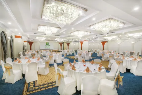 Sunday Hotel Holiday International Dubai Espaces Affaires Photos