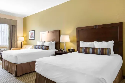 The Oaks Hotel & Suites Kamar Photos