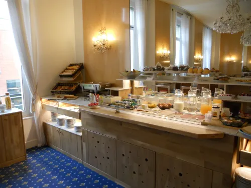 Brit Hotel Privilège le Royal - Centre Gare Ristorazione Photos