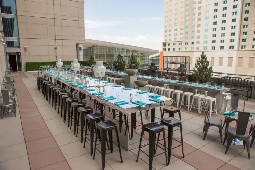 Hyatt Regency Denver at Colorado Conv Ct Dining Photos