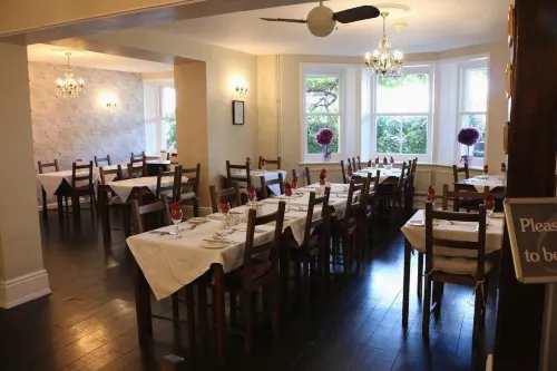Oban Hotel Dining Photos