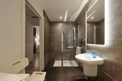 Hostal Mayerling Centro Rooms Photos