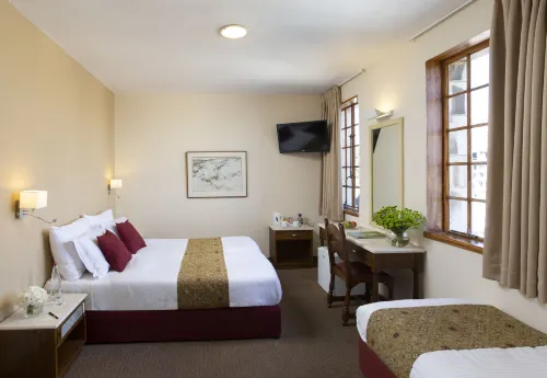 YMCA Three Arches Hotel Rooms Photos