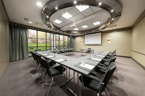 Bilderberg Garden Hotel Business Photos