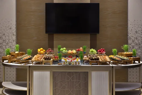 Hilton AbuDhabi Yas Island Restauration Photos
