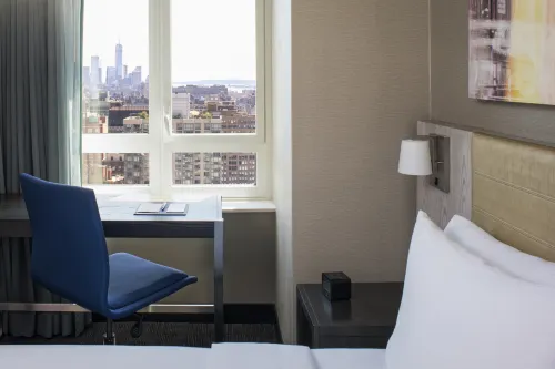 Doubletree by Hilton New York Times Square West Rooms Photos