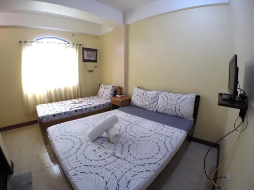 Divine Castle Travelers Inn Photos