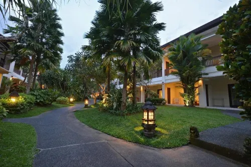 Pertiwi Resort & Spa Extérieur Photos