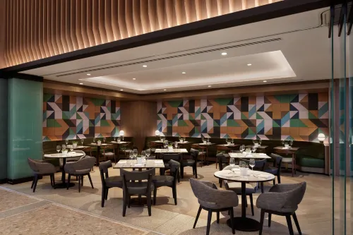 Sheraton Centre Toronto Hotel Dining Photos