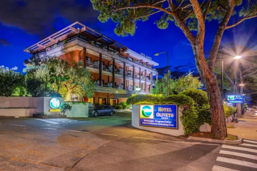 Hotel Oliveto Extérieur Photos