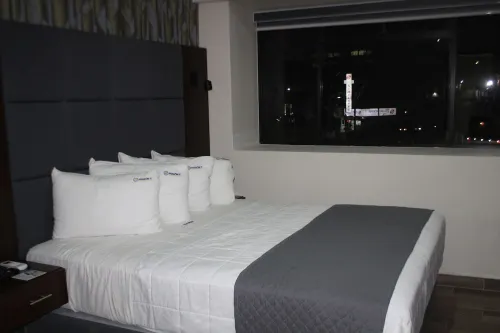 Hotel Mision 11 Rooms Photos