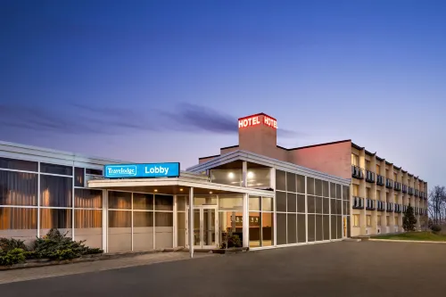 Travelodge by Wyndham Richmond Hill Esterni Photos