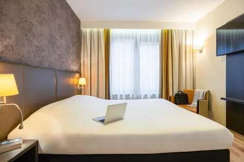 Ibis Styles Brussels Centre Stephanie Photos