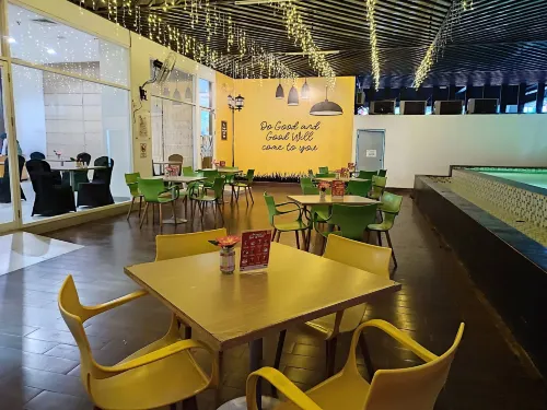 KHAS Makassar Hotel Makanan Photos