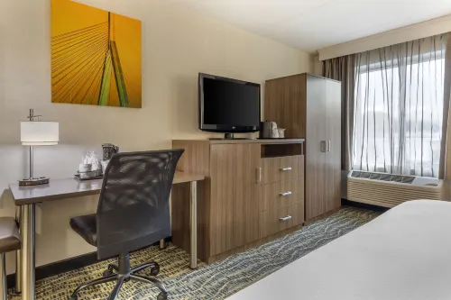 Best Western Plus New Englander Photos