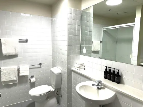 Urban Apartments Melbourne on Elizabeth Rooms Photos