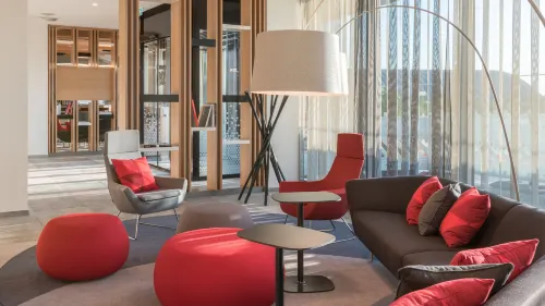 Holiday Inn Express Munich City West Public Areas Photos