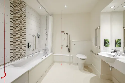 Premier Inn London Kings Cross Photos