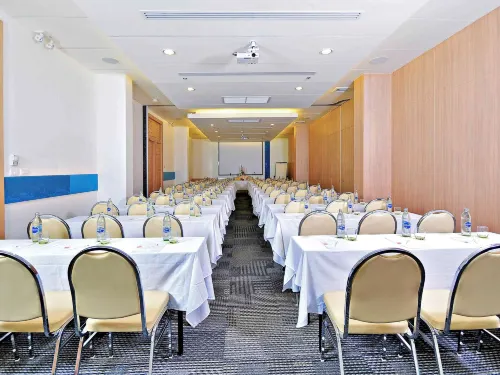Ibis Phuket Kata Бизнес-удобства Photos