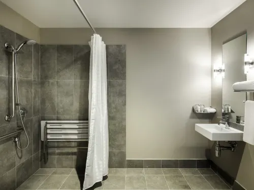 ibis Mackay Rooms Photos