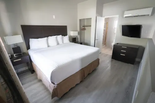 Alexis Park All Suite Resort Rooms Photos