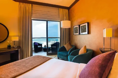 Mövenpick Hotel Jumeirah Beach Photos