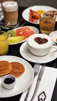 Afterwork Hotel Dining Photos