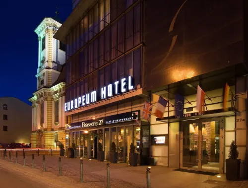 Europeum Hotel Esterni Photos