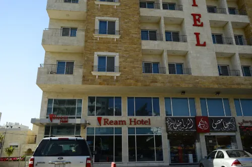 Ream Hotel Amman Außen Photos