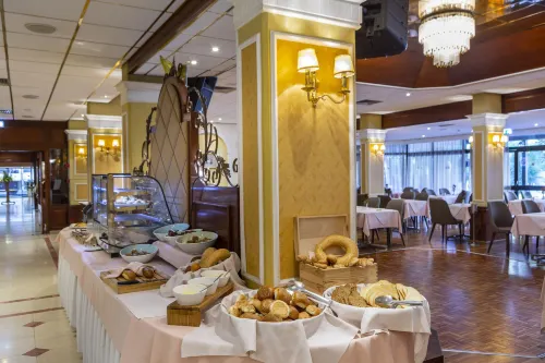 Odysseia Hotel Kapetanios Питание Photos