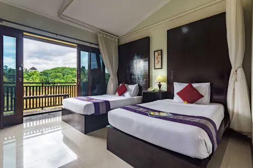 Anini Raka Resort & Spa Kamar Photos