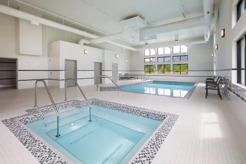 Best Western Plus Gateway to the Falls Featured Photos