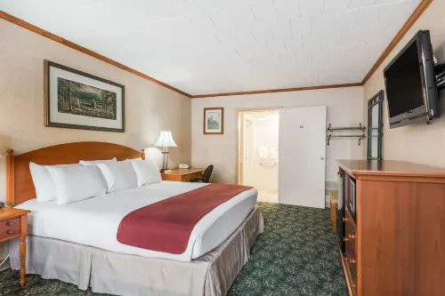 Ramada by Wyndham State College Hotel & Conference Center Chambres Photos