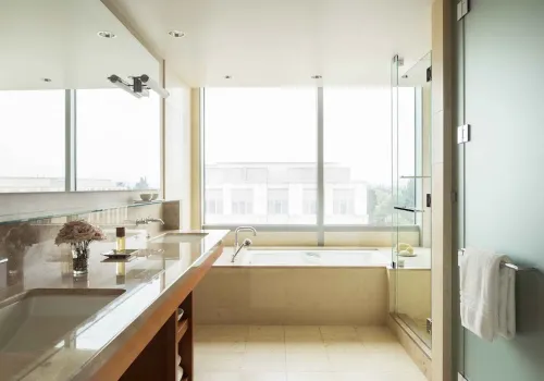 Four Seasons Hotel Silicon Valley at East Palo Alto Zimmer Photos