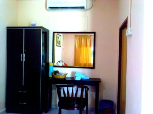Tanjung Puteri Motel Chambres Photos