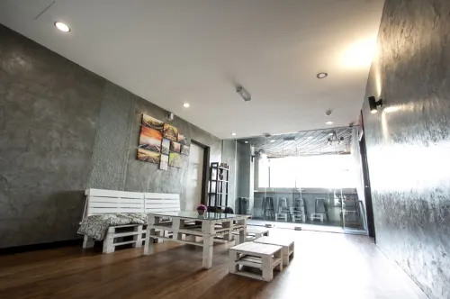 Bloommaze Boutique Hotel Puchong Photos