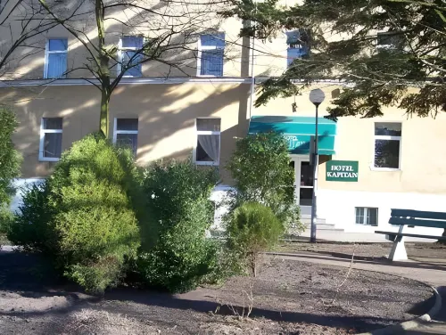 Hotel Kapitan Außen Photos
