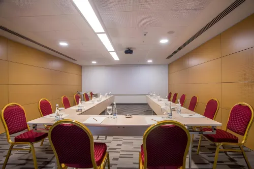 Tav Airport Hotel Izmir Business Photos