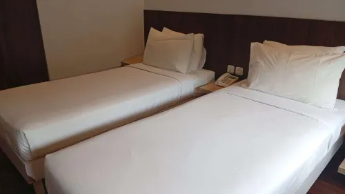 Kyriad Arra Hotel Cepu Kamar Photos