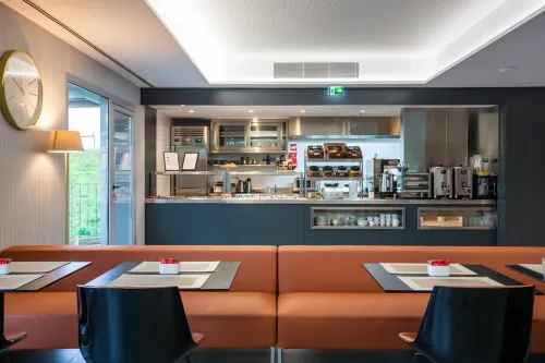 Hotel 3K Porto Aeroporto Dining Photos